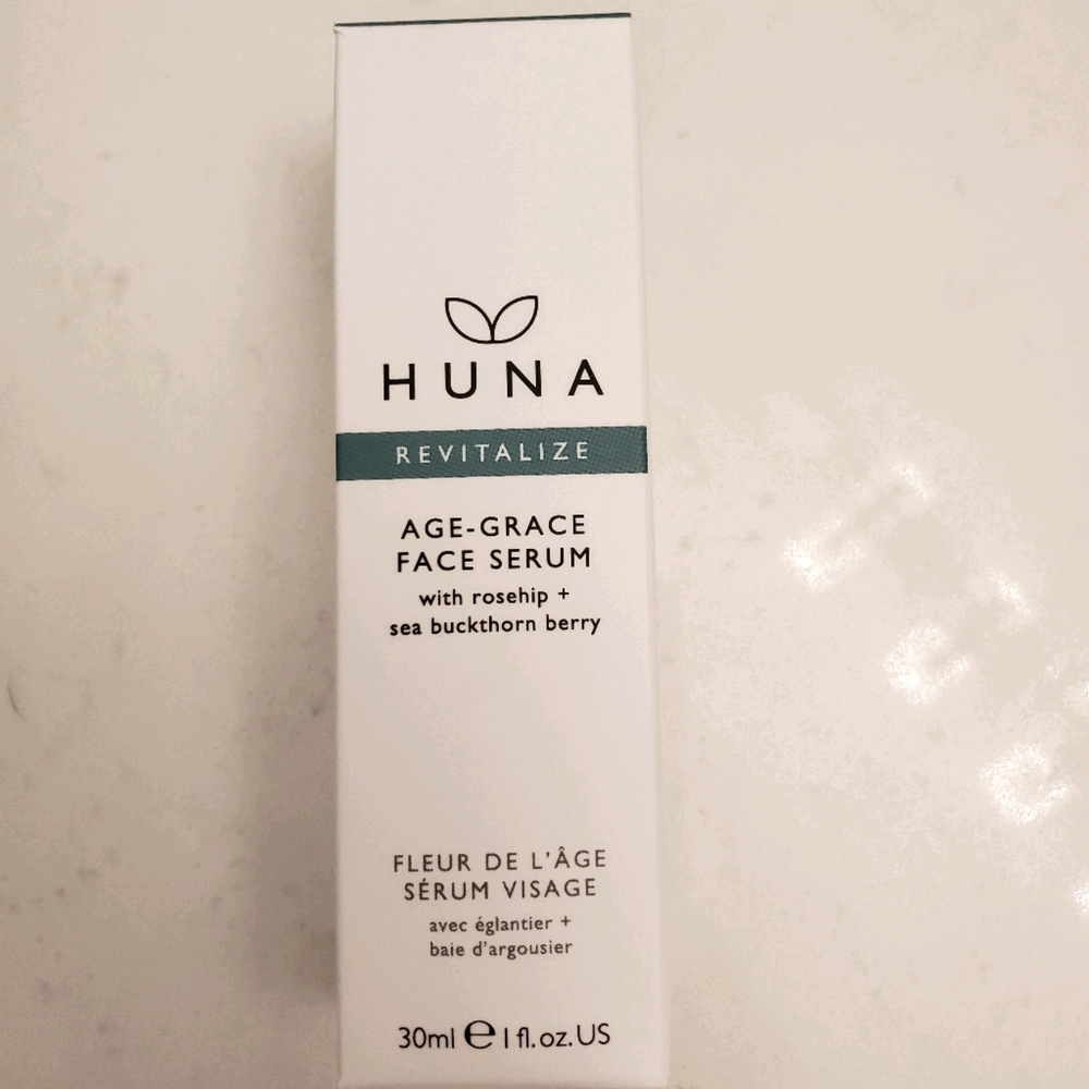 Huna Age Grace Revitalize Serum!